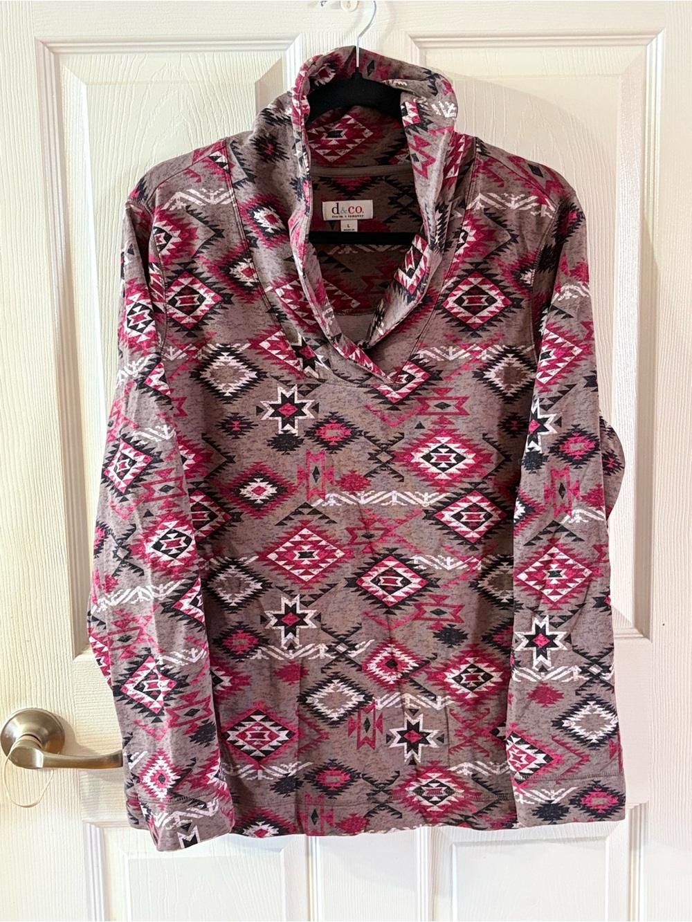 Denim&Co Gray and Pink Patterned Cowl Neck Sweater